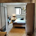 Maison Landaise Typique Sur Grand Airial *